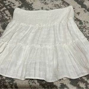Sim and Sam White Ruffled High Rise Skirt